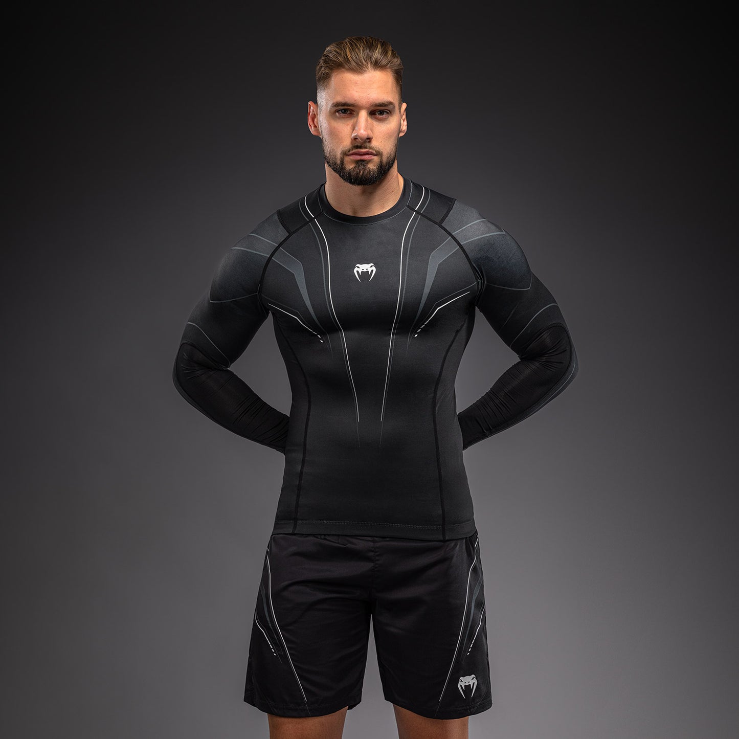 Venum Streamline Langarm Rashguard – Schwarz/Weiß
