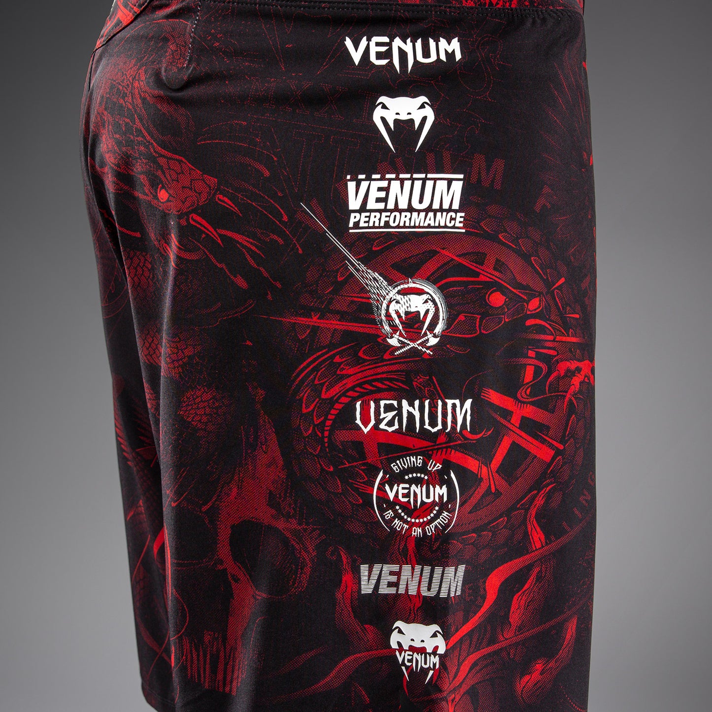 Venum 20th Anniversary Fightshorts - Schwarz/Rot