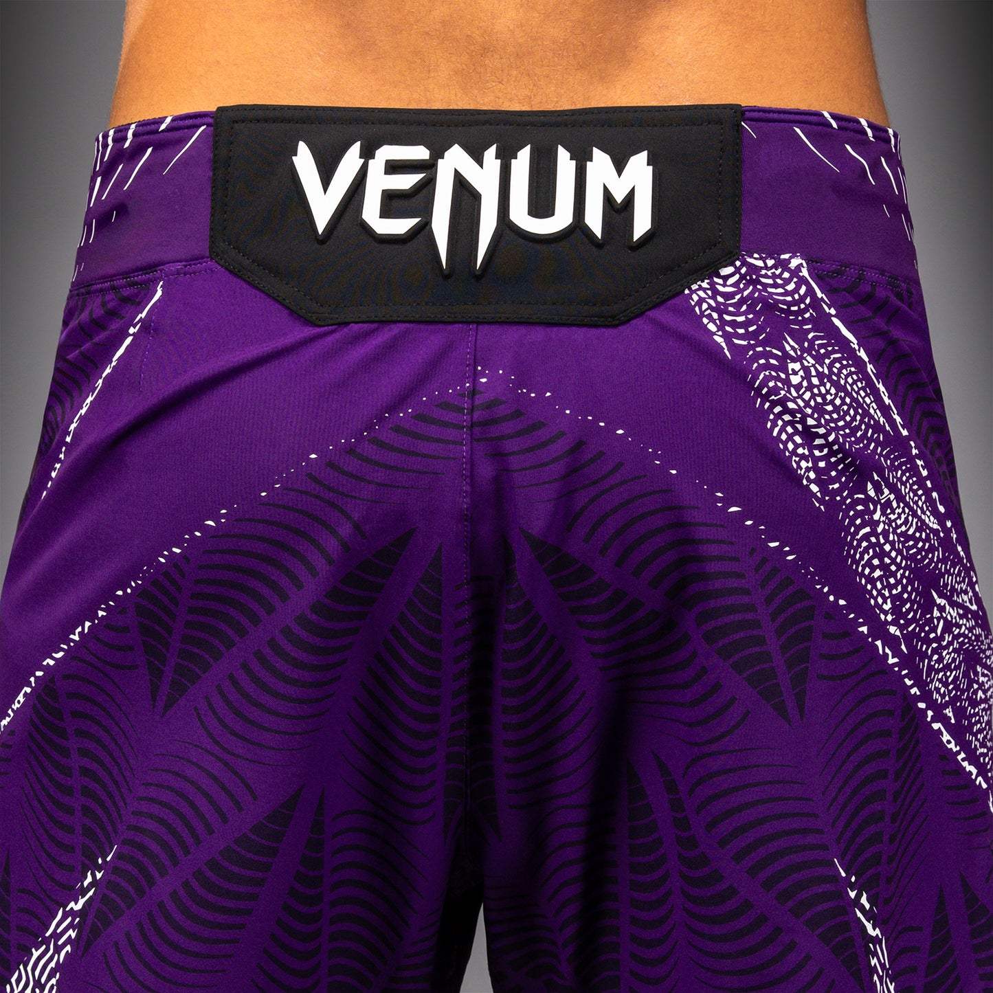 UFC Zenith by Venum Authentic Fight Night Kurze Passform Fight Short Herren - Lila