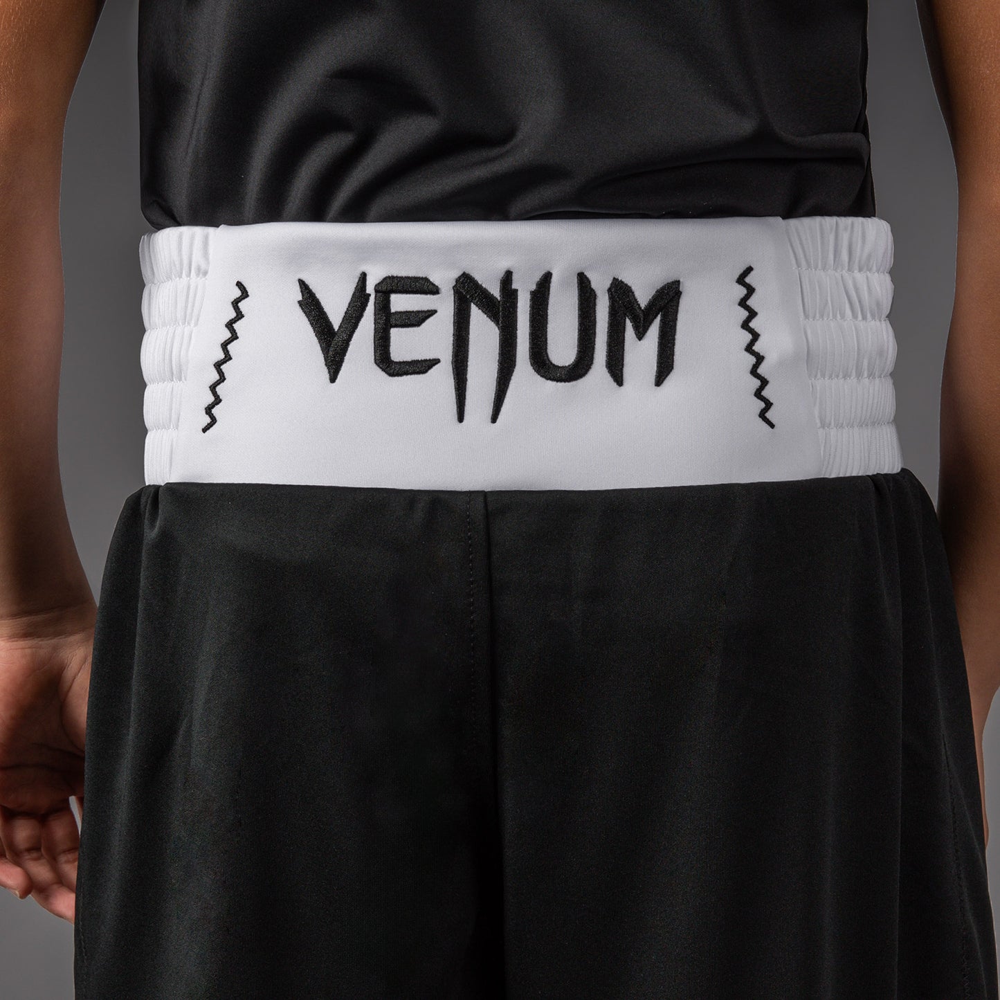 Venum Classic Boxshorts Für Kinder – Schwarz/Weiß