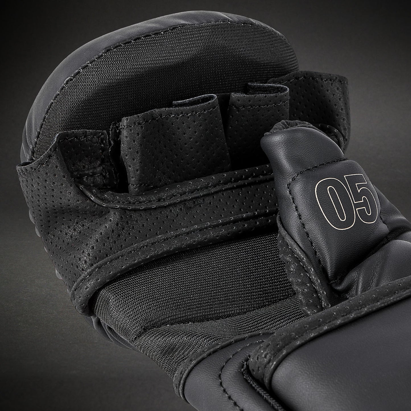Venum Impact Evo MMA-Sparringhandschuhe - Schwarz