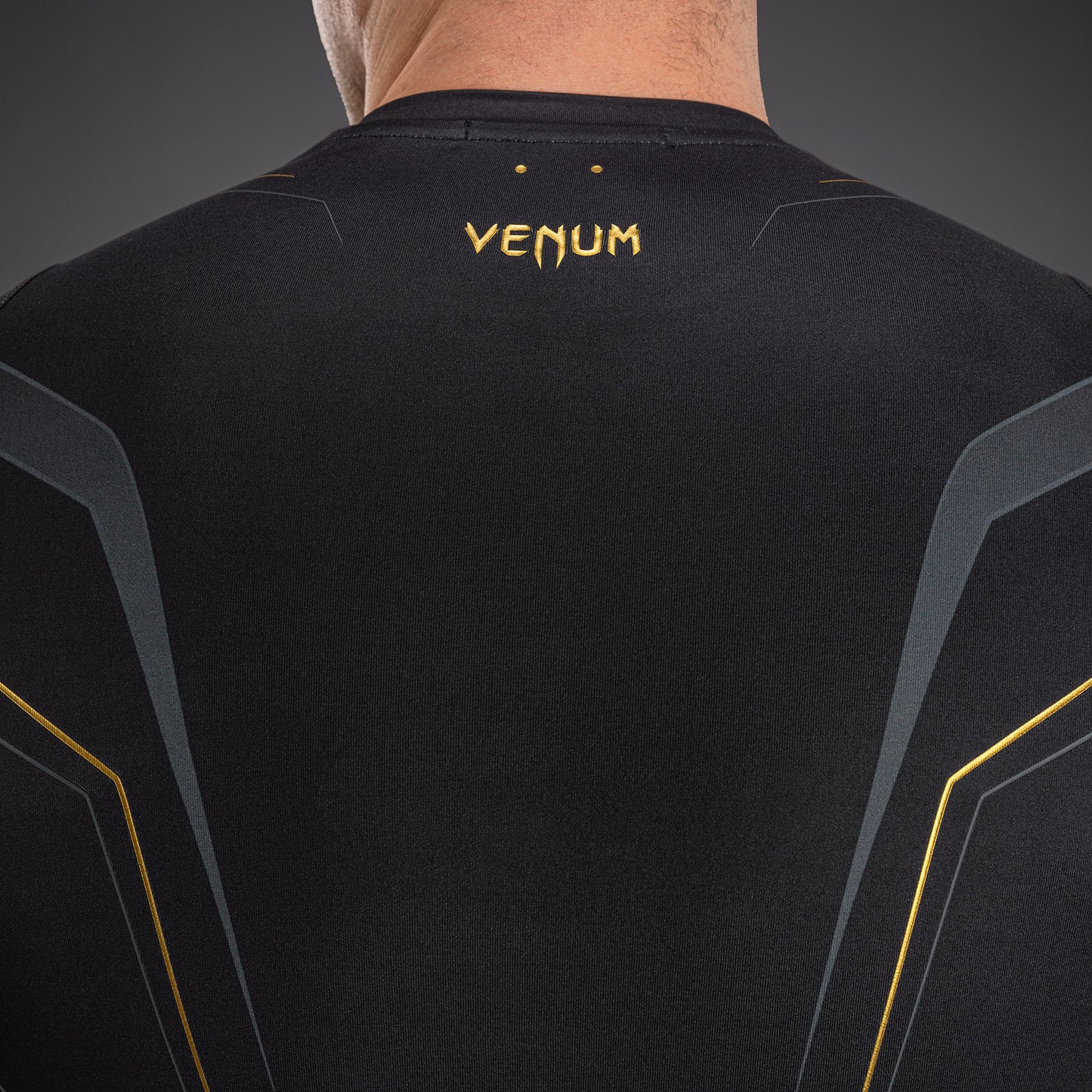 Venum Streamline Kurzarm Rashguards – Schwarz/Gold