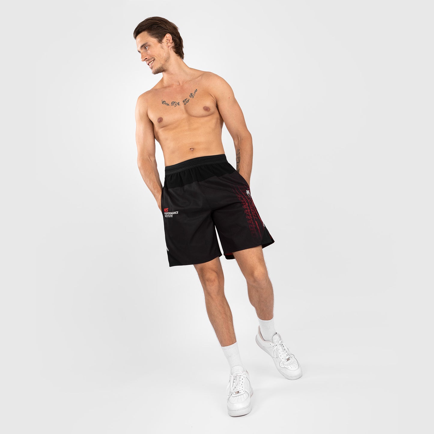 UFC Venum Performance Institute 2.0 Herren Performance Short - Schwarz/Rot