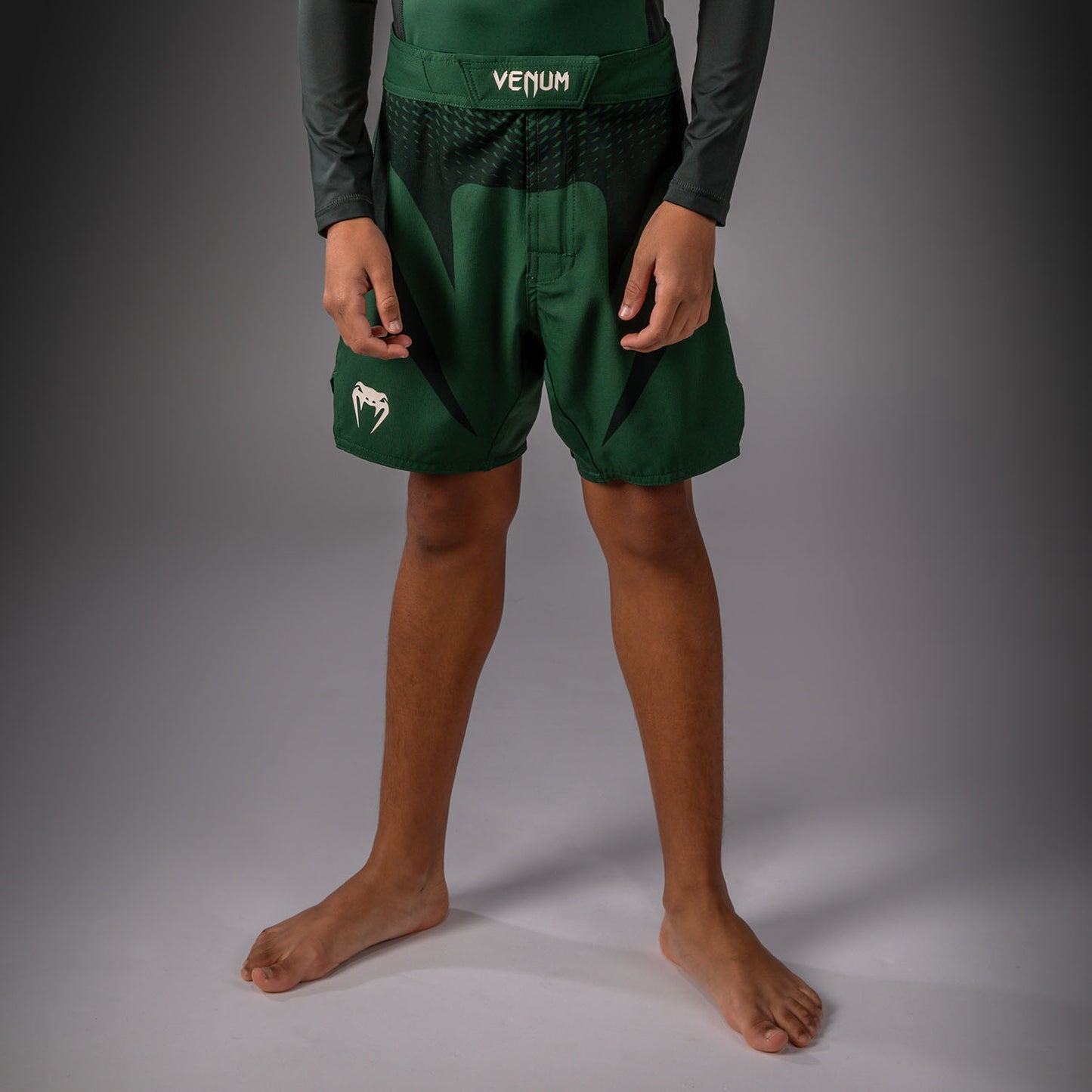 Venum Attack Kids Fightshorts - Waldgrün/Off-White