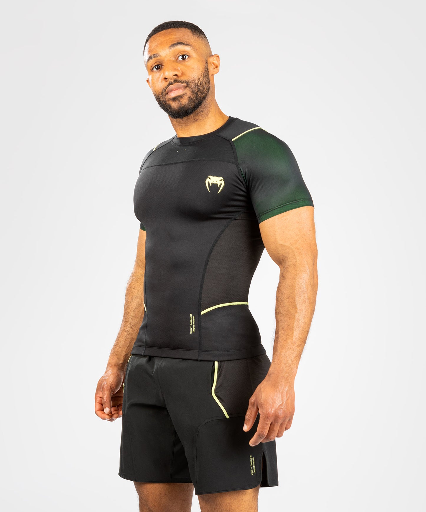 Venum Fusion 2.0  Herren Rashguard - kurze Ärmel - schwarz/gelb