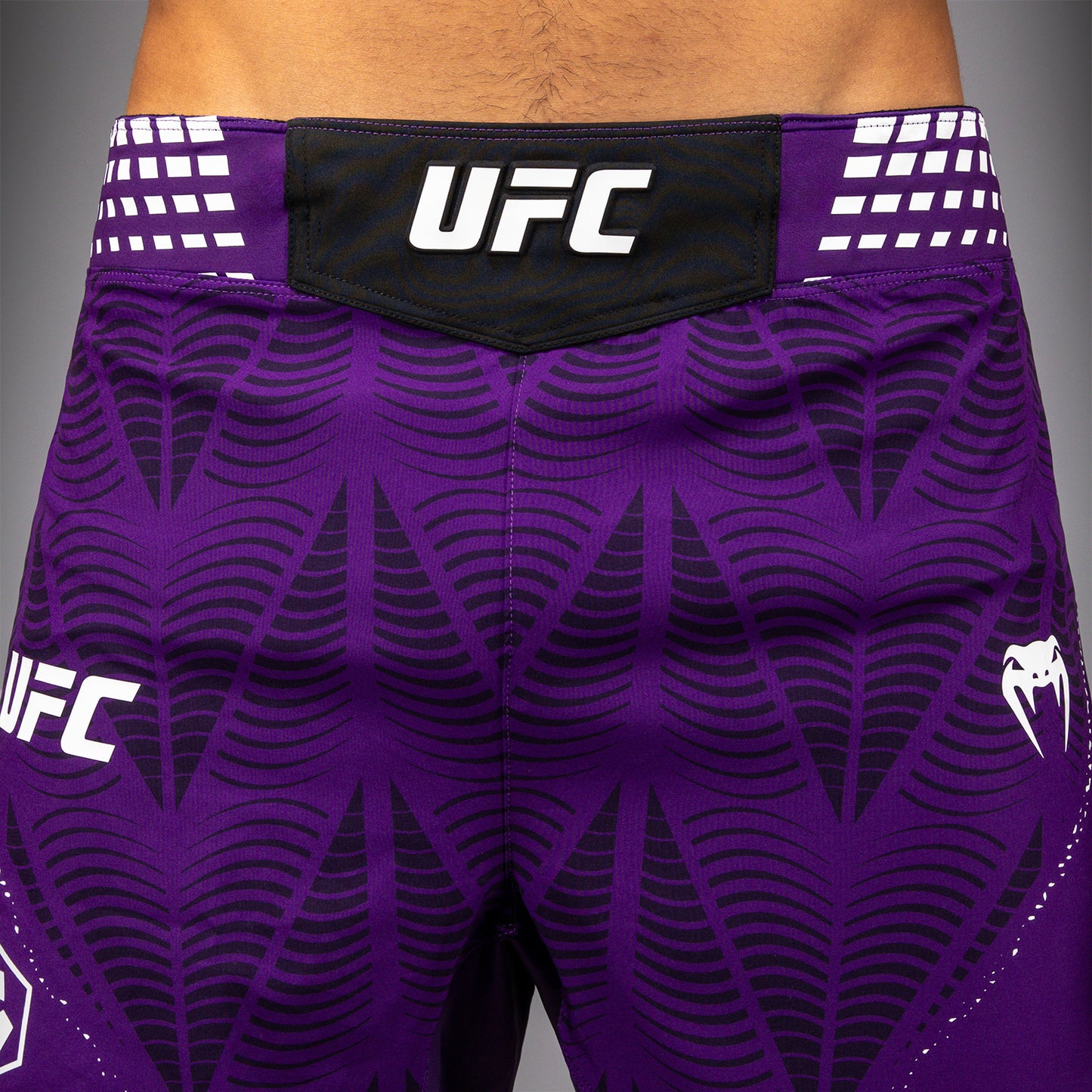 UFC Zenith by Venum Authentic Fight Night Kurze Passform Fight Short Herren - Lila