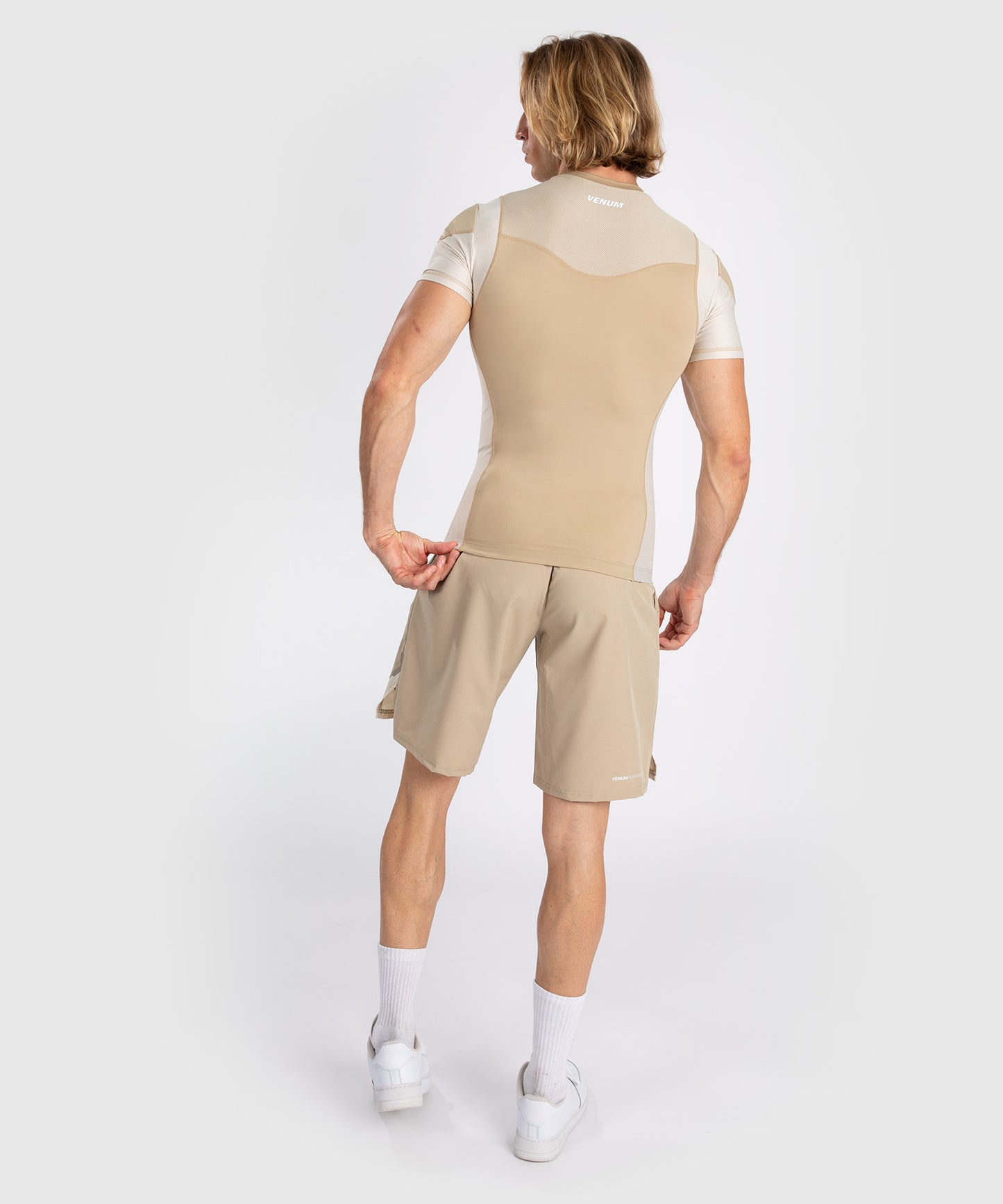 Venum Tempest Herren Kurzarm Rashguard - Beige/Sand