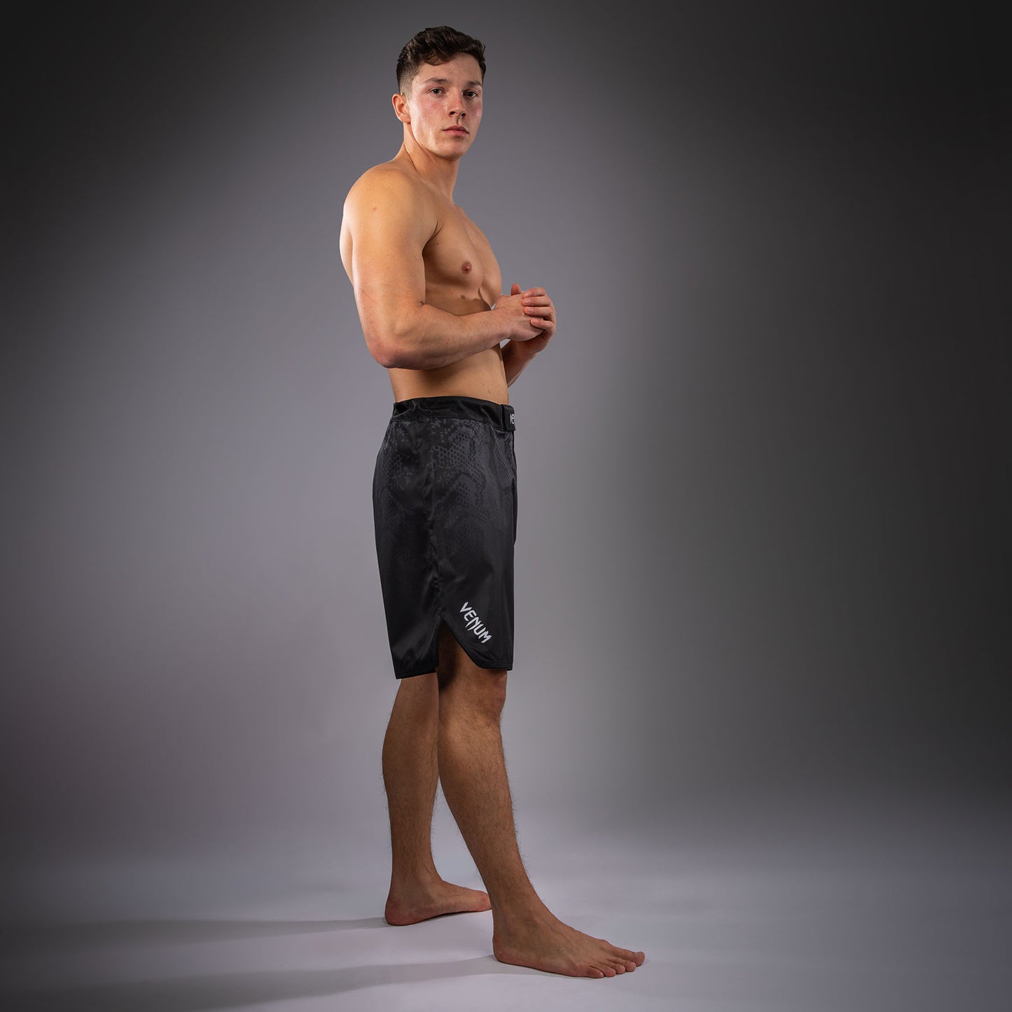 Venum Black Viper Fightshort – Schwarz