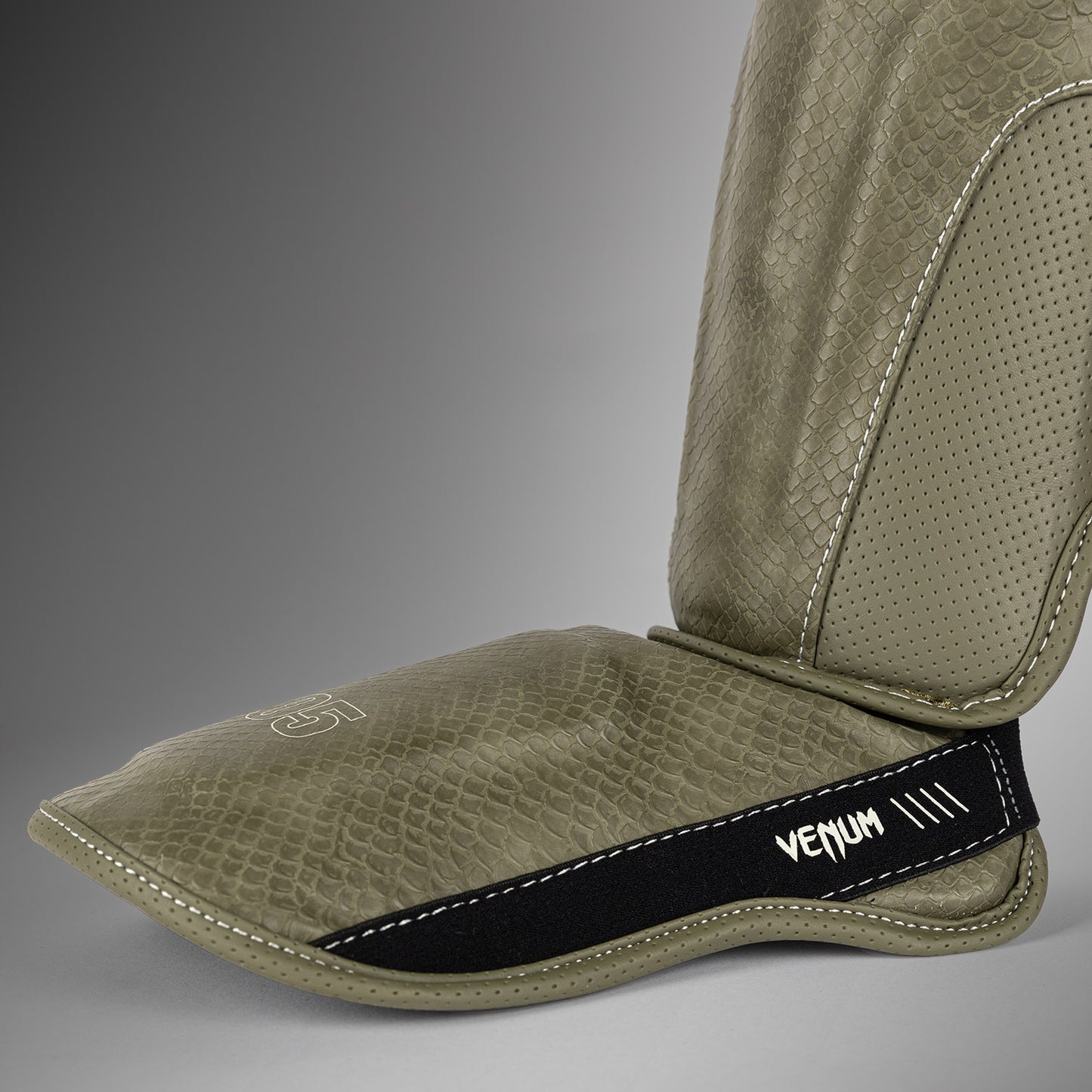 Venum Impact Evo Scales Schienbeinschoner – Army Green