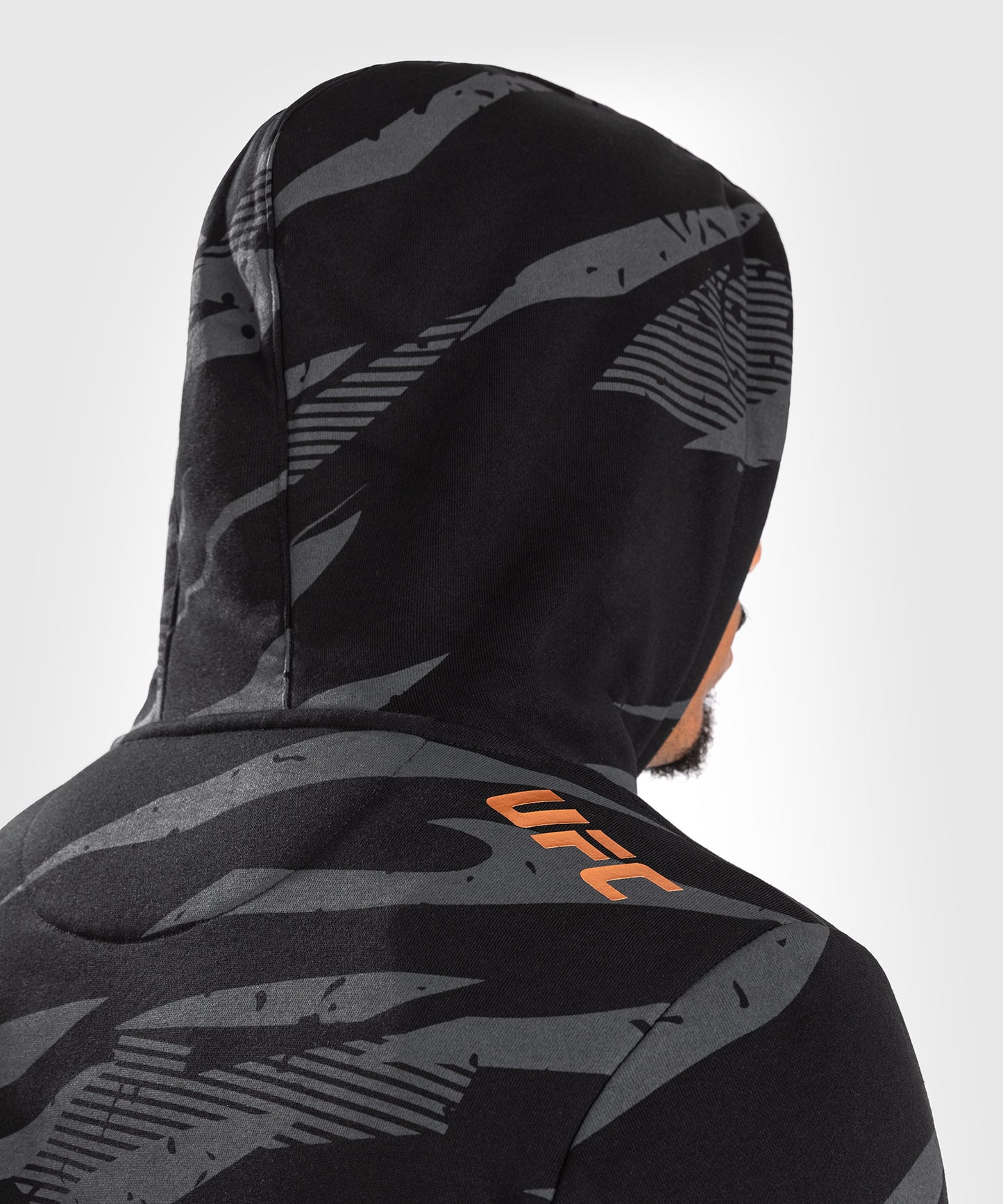 UFC Adrenaline by Venum Fight Week Herren Pullover Hoodie - Urban Camo