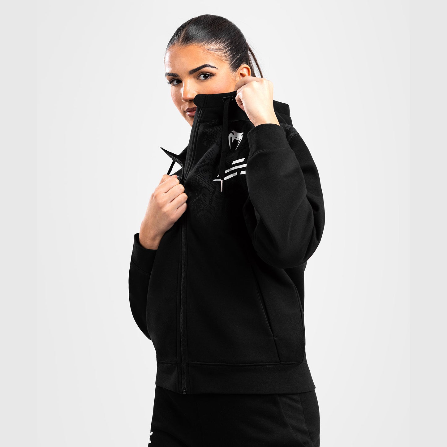 UFC Adrenaline by Venum Replica Zip Hoodie für Frauen - Schwarz