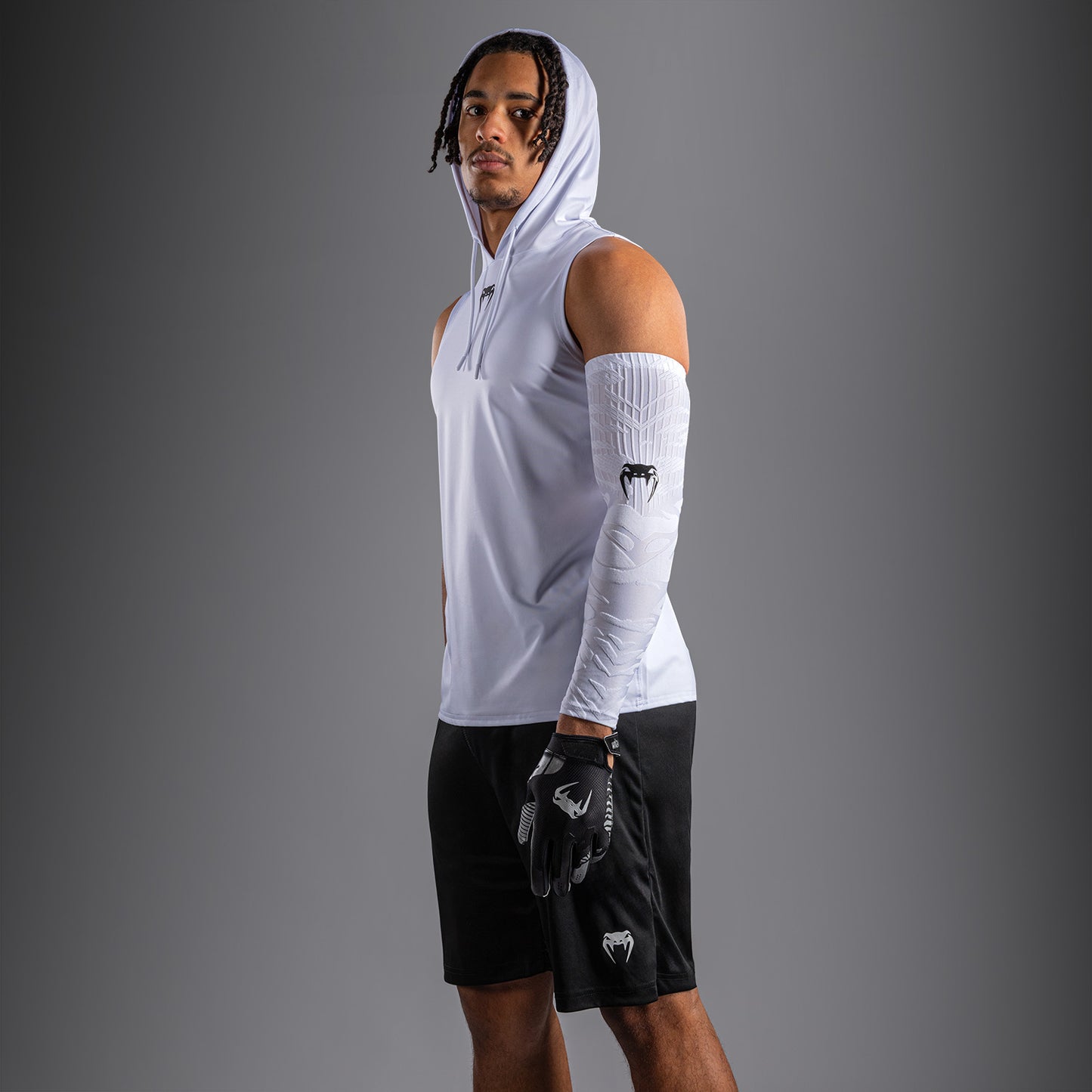 Venum Elite Ärmelloser Dry-Tech Kapuzenpullover - Weiß