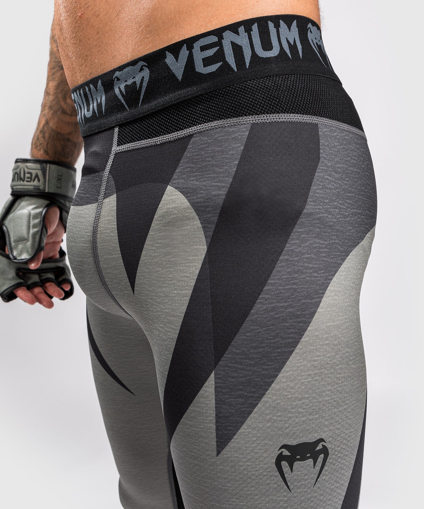 Venum Stone Kompressionshose – Mineralgrün