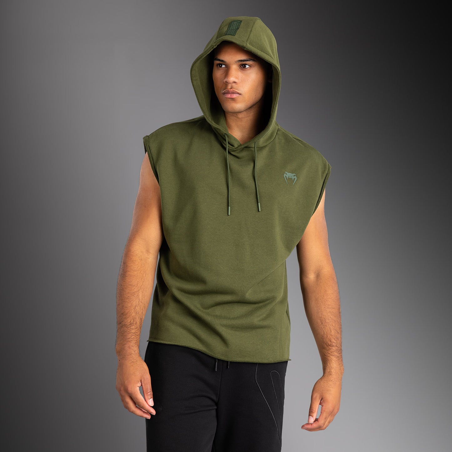 Venum Divide Ärmelloser Kapuzenpullover - Militärgrün