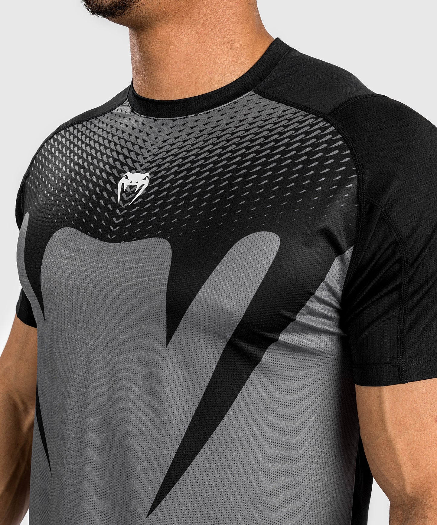 Venum Attack Dry-Tech T-Shirt - Schwarz