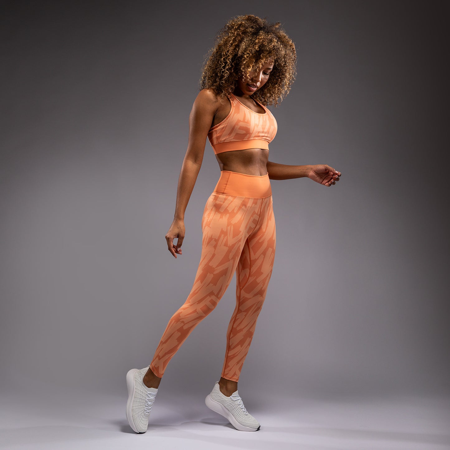 Venum Graffiti Frauen Leggings in voller Länge - Samtaprikose