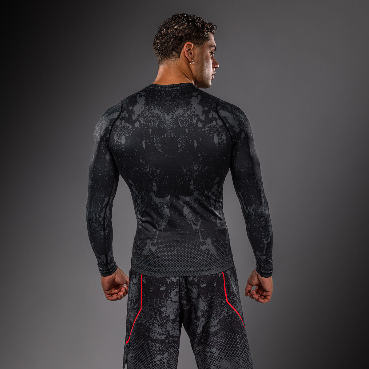 Venum x Batman Langarm-Rashguard - Schwarz/Grau/Rot