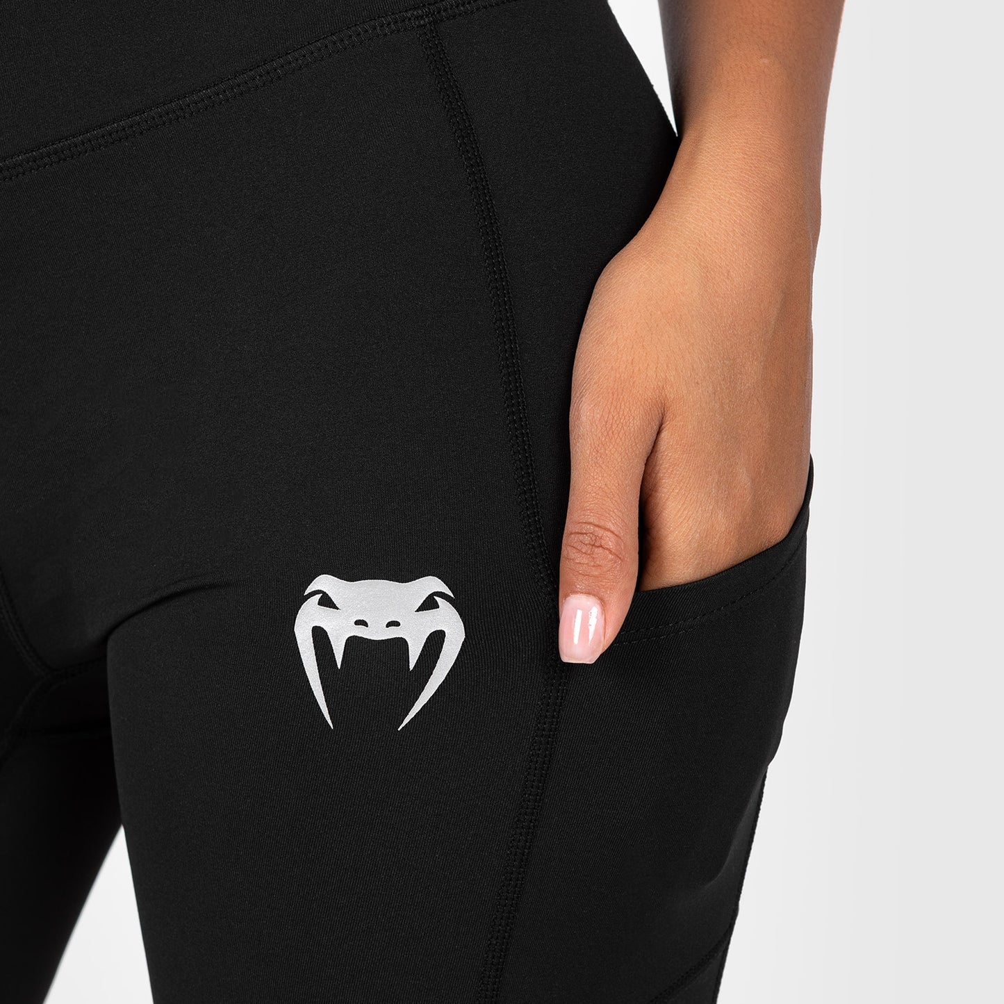UFC Venum Performance Institute 2.0 Performance Tight für Frauen - Schwarz/Rot
