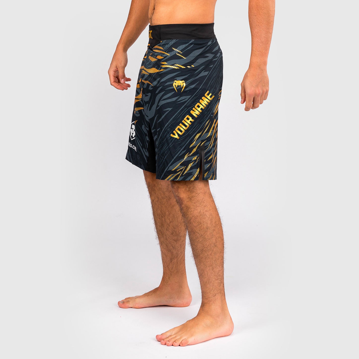 UFC Fusion by Venum Personalized Authentic Fight Night Herren Fight Short - Long Fit - Champion