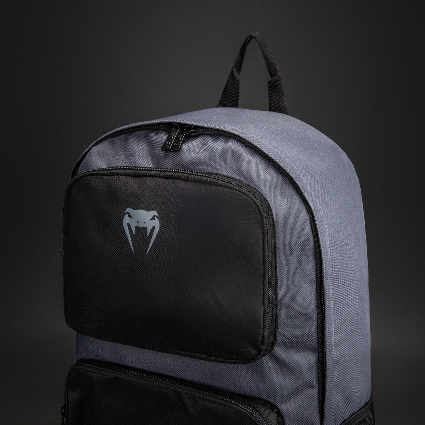 Venum Essential Sporttasche (24 L) - Grau/Schwarz