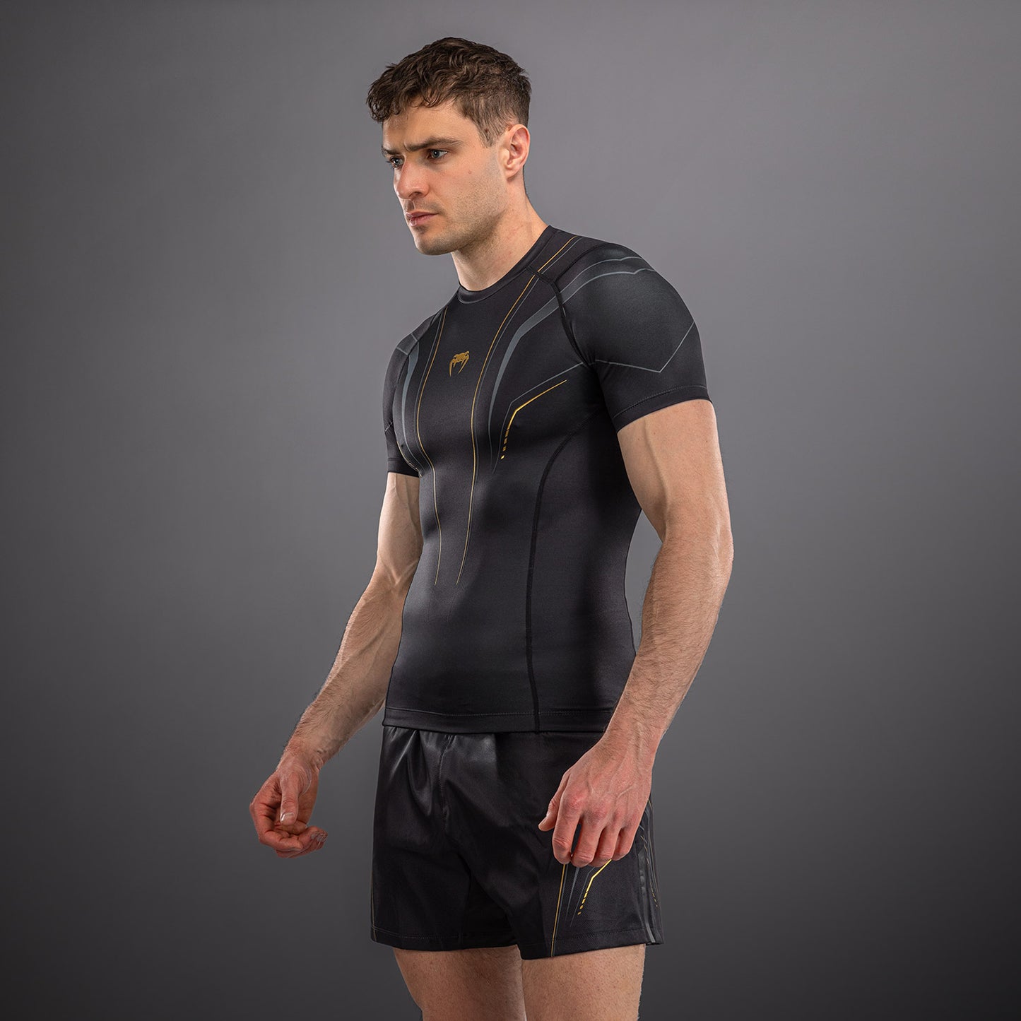 Venum Streamline Kurzarm Rashguards – Schwarz/Gold