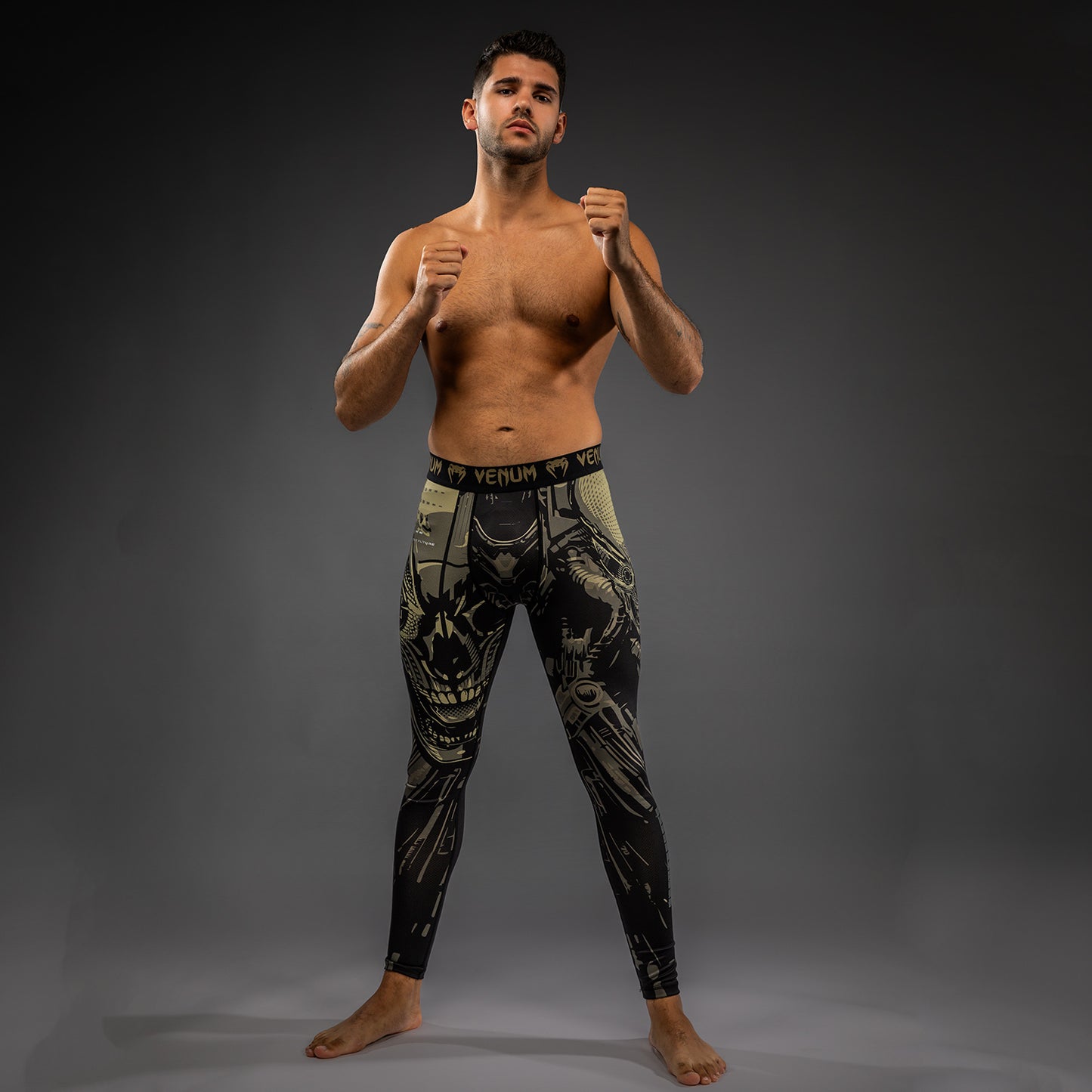 Venum Invader Spats - Schwarz/Sand