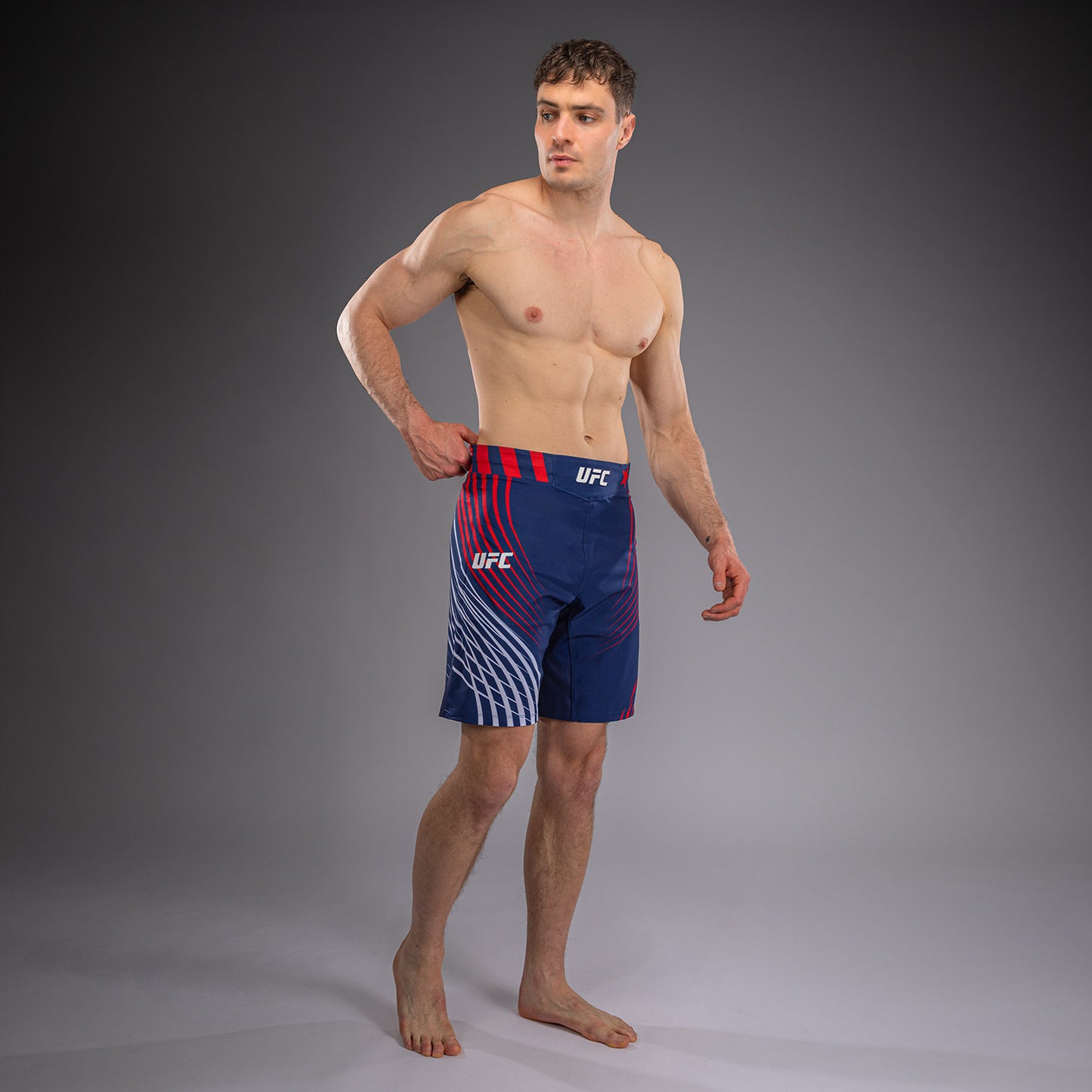 Official UFC Freedom 250 by Venum Authentic Fight Night Fight Shorts im Long Fit für Herren - Blau