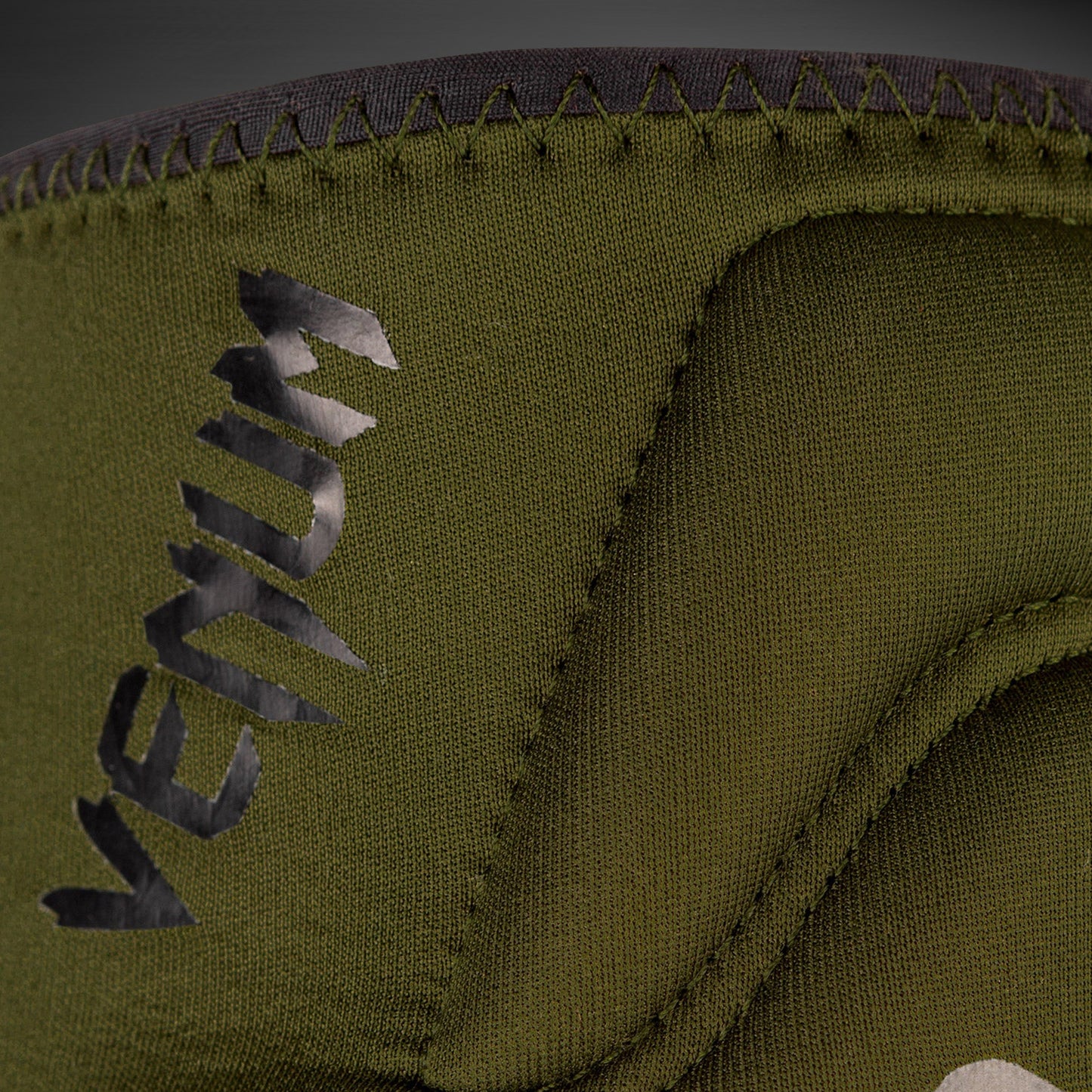 Venum Kontakt Gelkniepolster - Khaki/Schwarz