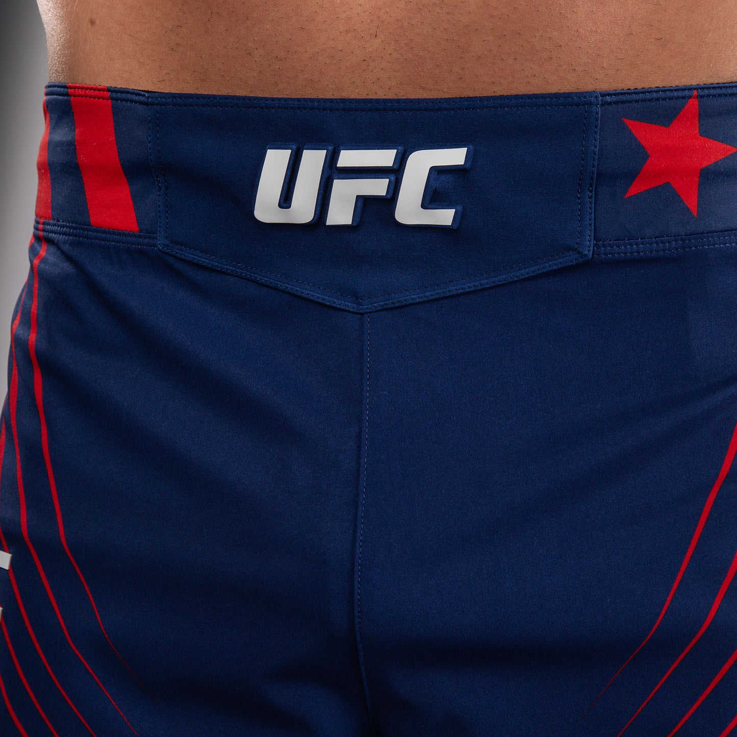 Official UFC Freedom 250 by Venum Personalisiert Authentic Fight Night Fight Shorts im Short Fit für Herren - Blau