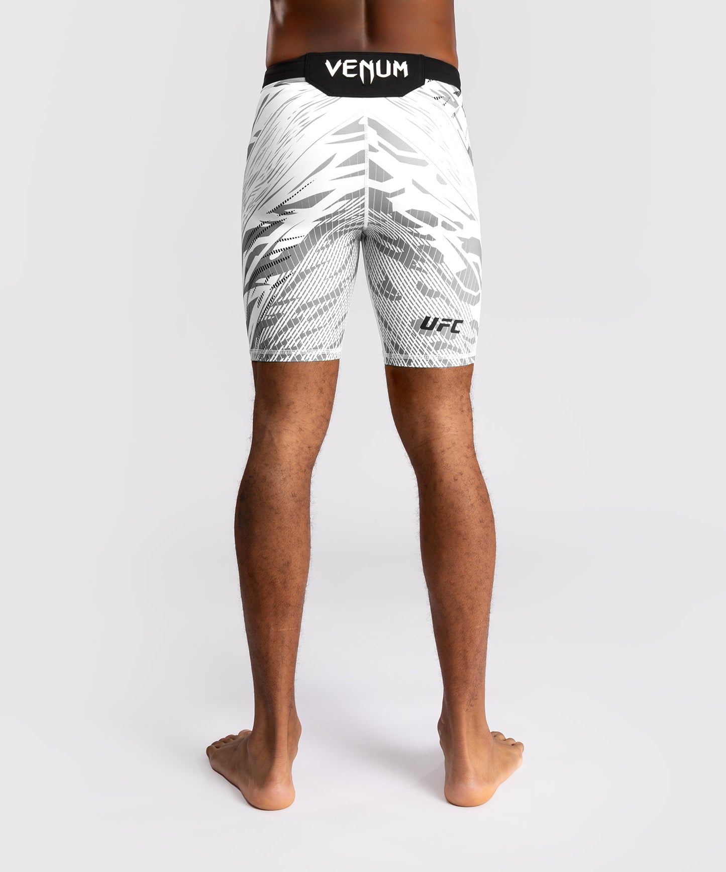 UFC Fusion by Venum Authentic Fight Night Herren Vale Tudo Short - Weiß