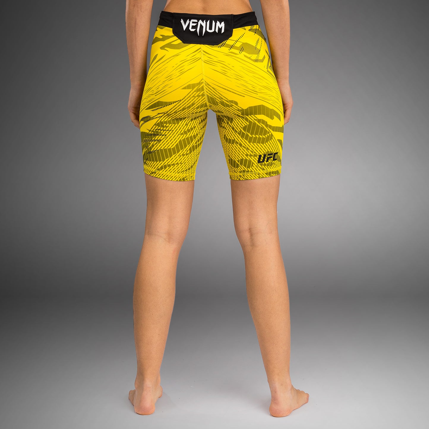 UFC Fusion by Venum Authentic Fight Night Damen Vale Tudo Short - Long Fit - Gelb