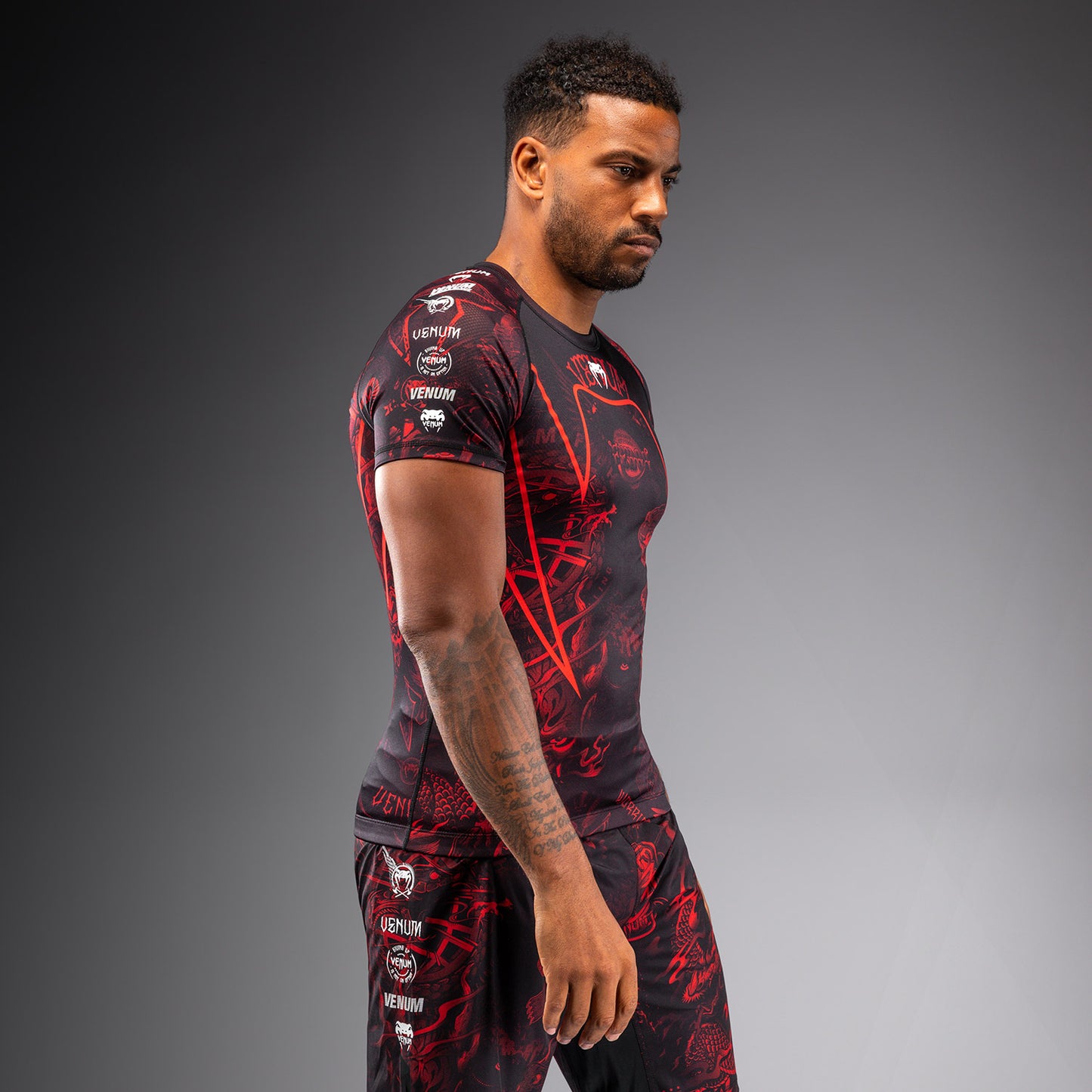 Venum 20th Anniversary Kurzarm Rashguard - Schwarz/Rot
