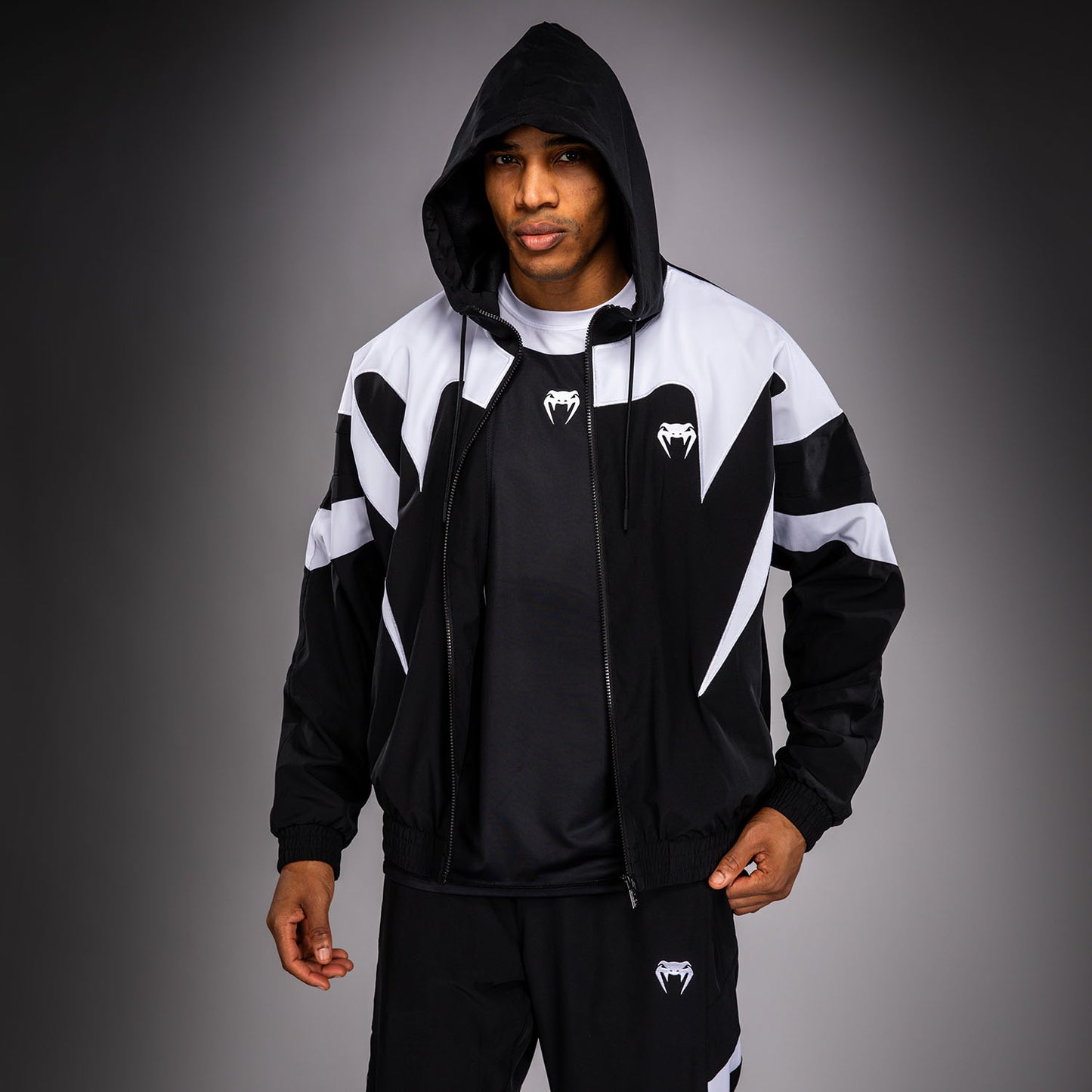 Venum Attack 90 Trainingsjacke – Weiß/Schwarz