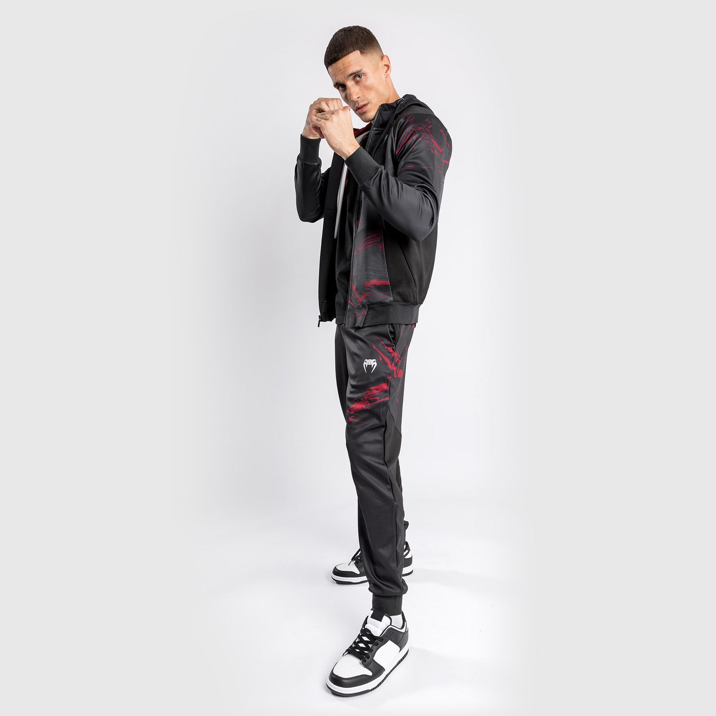 UFC Venum Authentic Fight Week 2.0 Zipped Sweatshirt –  Schwarz/Rot