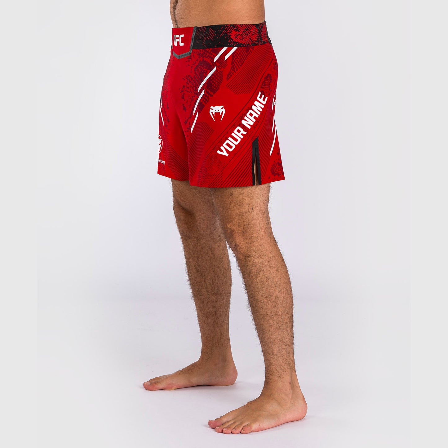 UFC Adrenaline by Venum Personalisierte Authentische Fight Night Herren-Kampfshorts - Kurze Passform - Rot