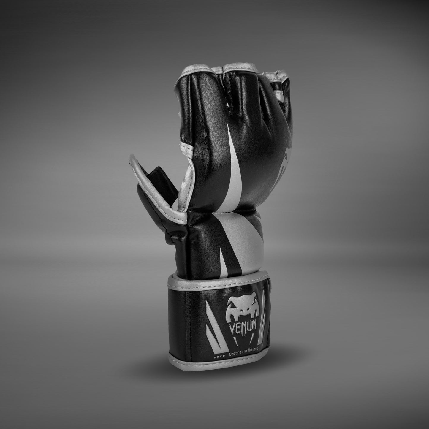 Venum Challenger 2.0 MMA-Handschuhe – Schwarz/Silber