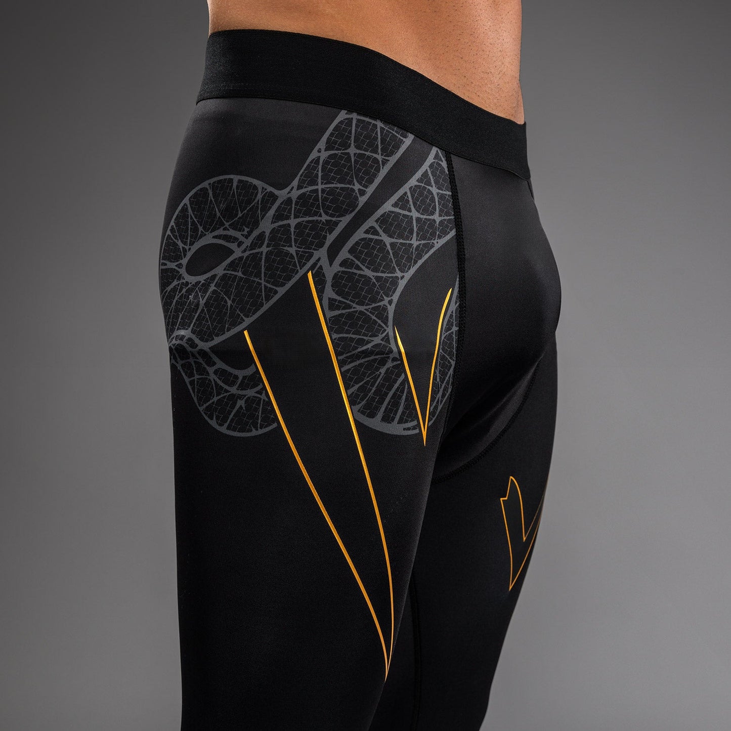 Venum Serpenti Spats – Schwarz/Silber/Gold