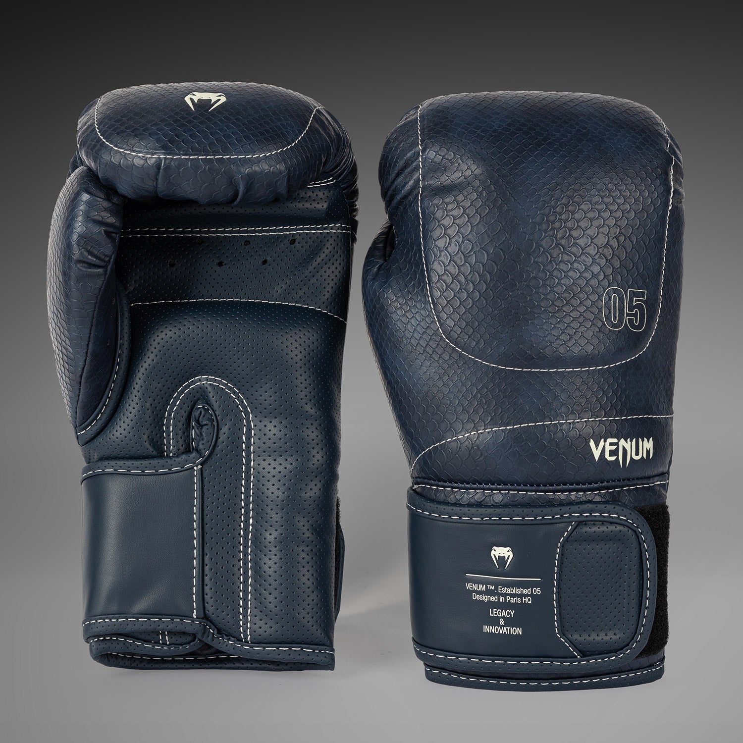 kickbox handschuhe decathlon Venum Impact Evo Scales Boxhandschuhe – Mitternachtsblau