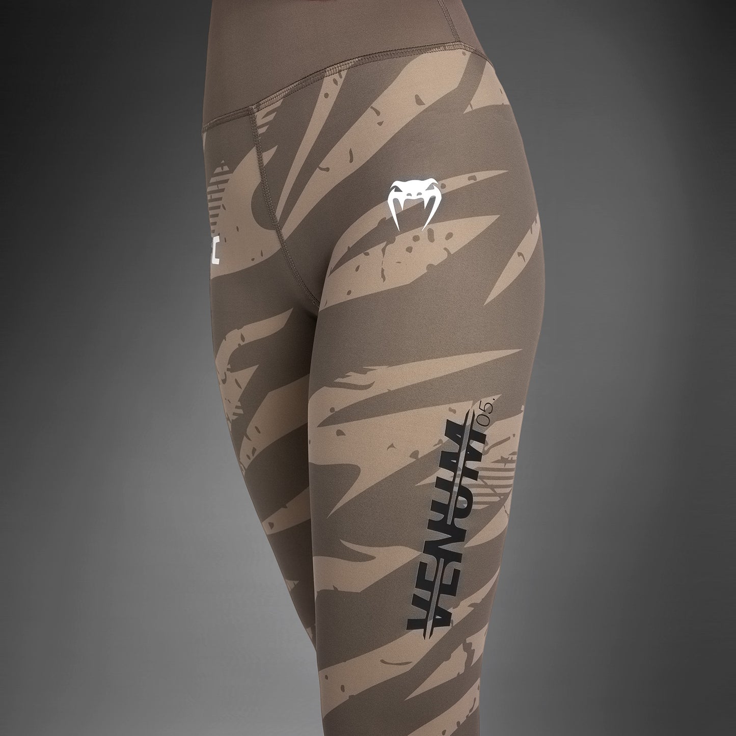 UFC Adrenaline by Venum Fight Week Frauen Leistung Tight - Desert Camo