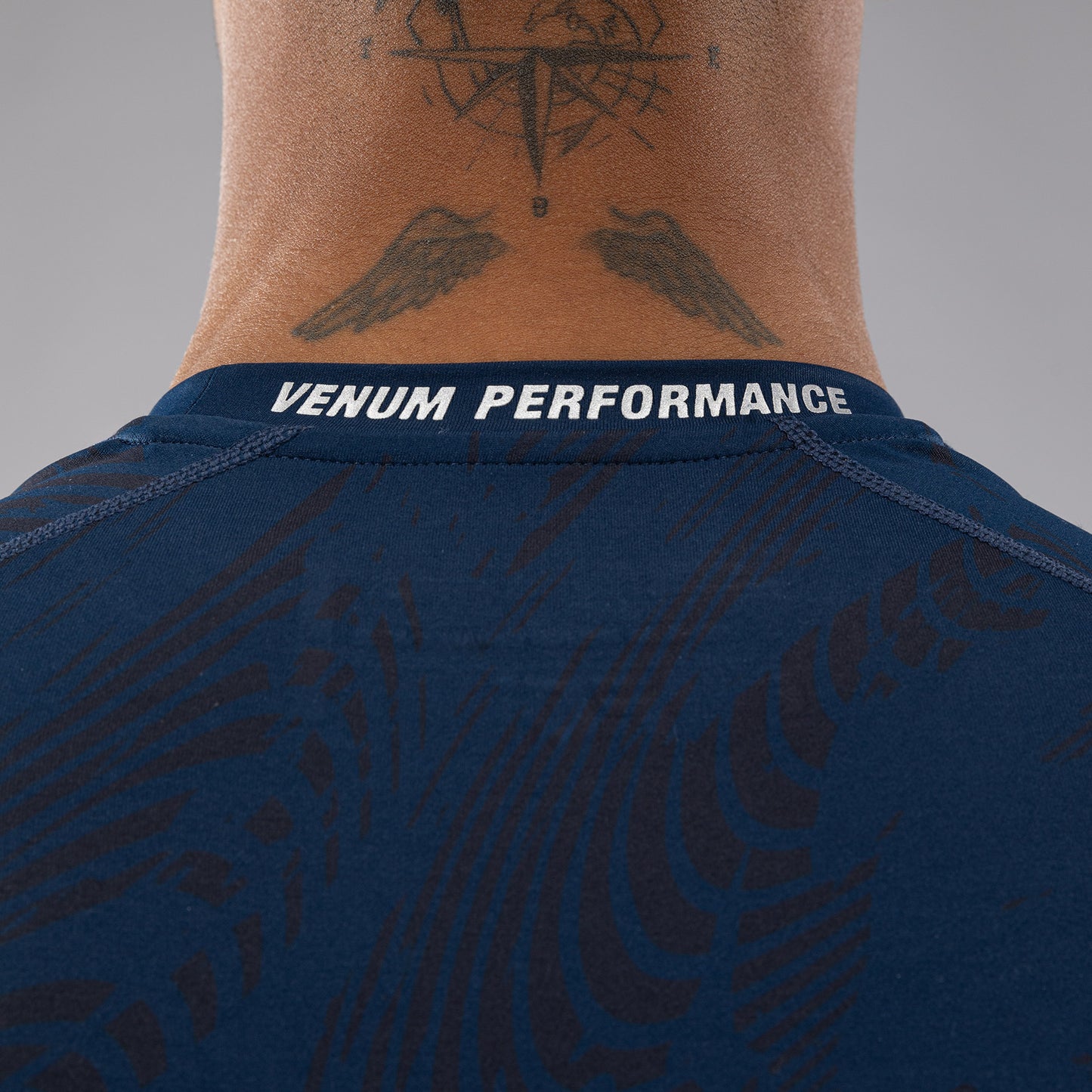 UFC Fusion by Venum Fight Week Herren Performance Kurzarm Rashguard - Ozeanisches Blau
