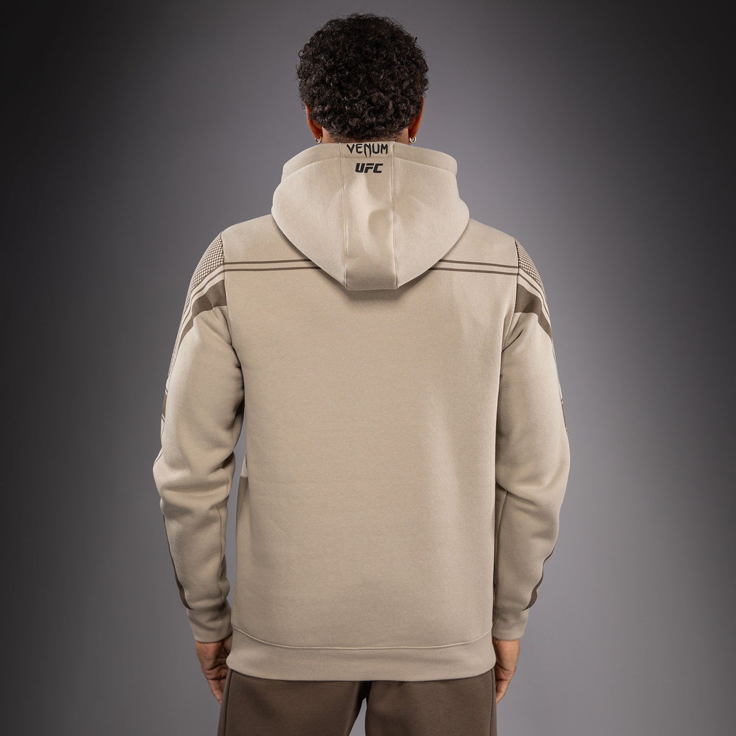 Venum UFC Unity by Venum Authentic Fight Week Herren-Kapuzenpullover - Sand