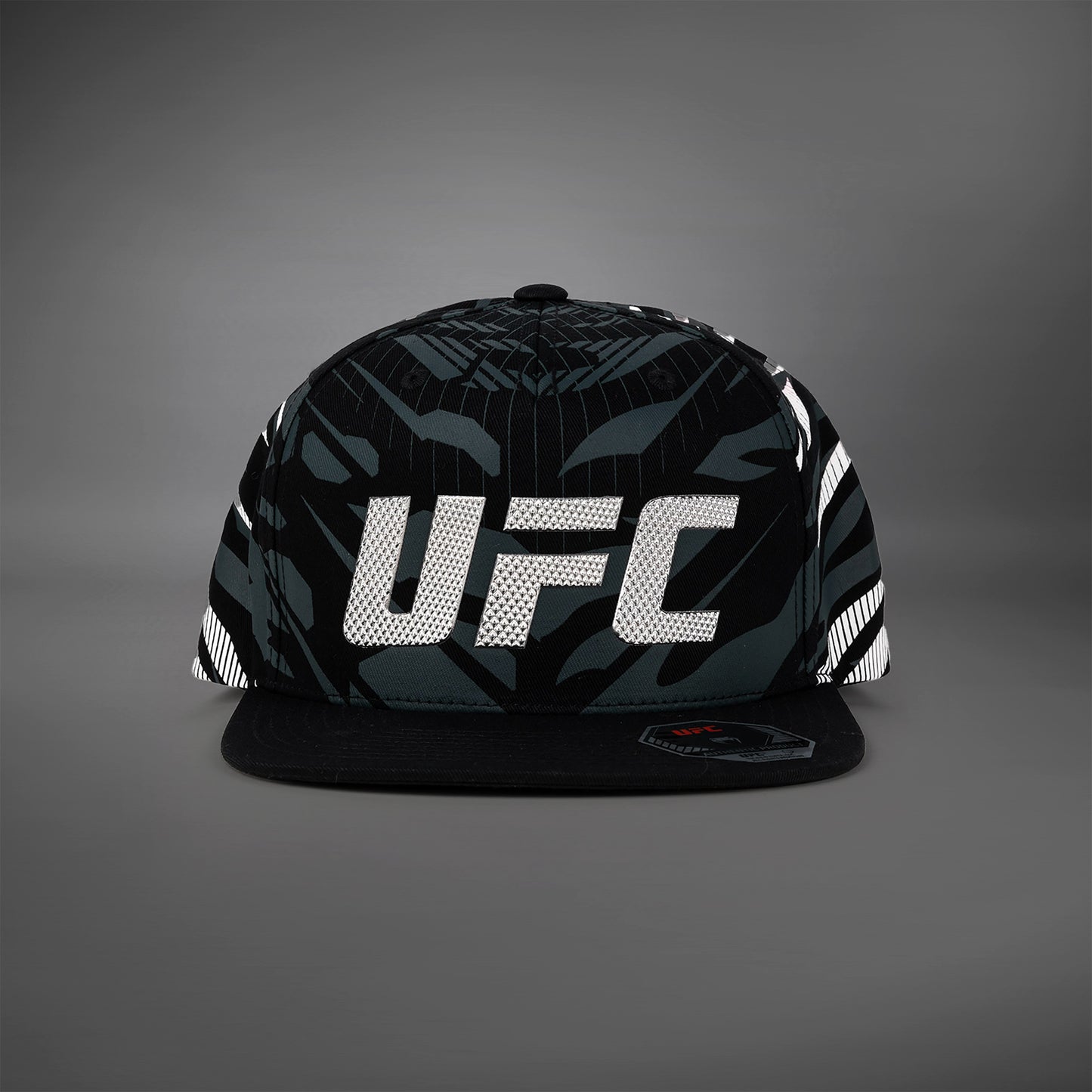 UFC Fusion by Venum Authentic Fight Night Sport Cap - Schwarz