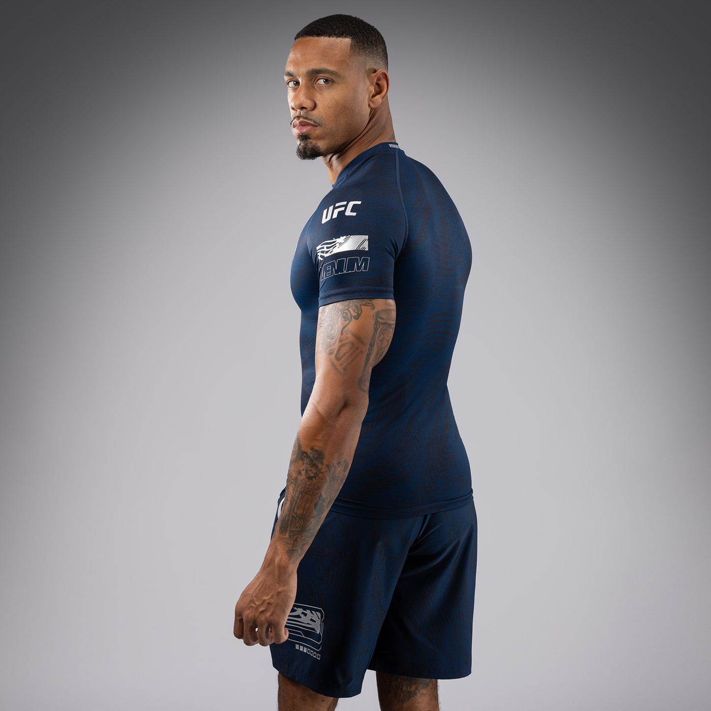 UFC Fusion by Venum Fight Week Herren Performance Kurzarm Rashguard - Ozeanisches Blau