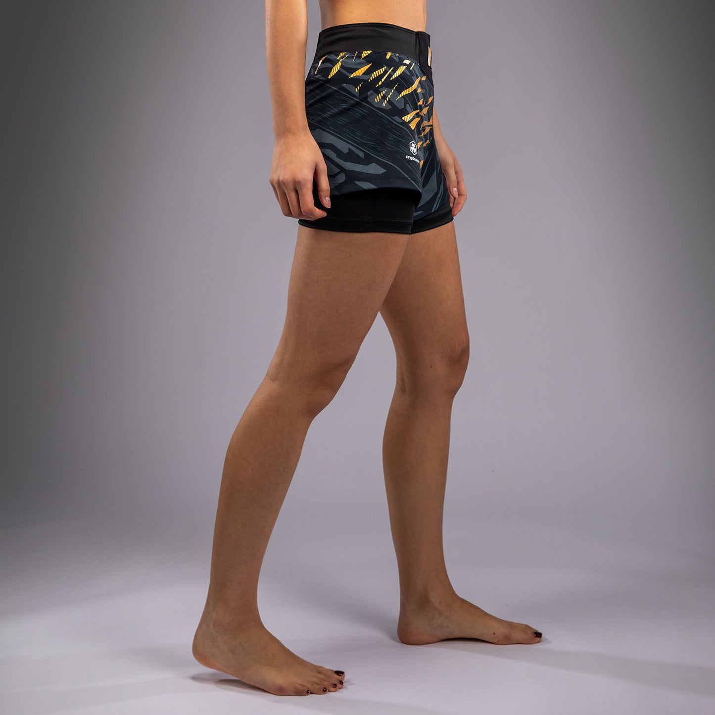 UFC Fusion by Venum Authentic Fight Night Damen Fight Short - Champion