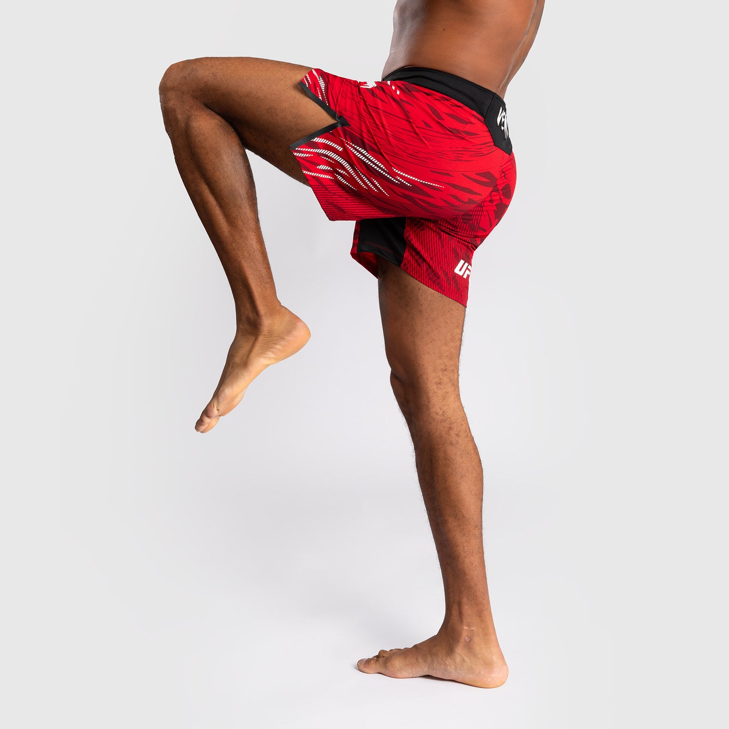 UFC Fusion by Venum Personalized Authentic Fight Night Herren Fight Short - Short Fit - Rot
