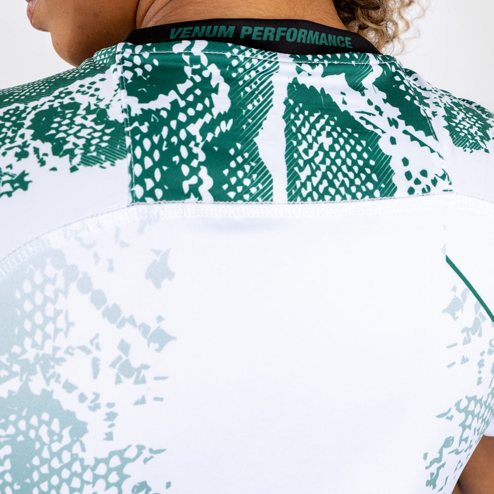 UFC Adrenaline by Venum Authentic Fight Night Damen Walkout Trikot - Emerald Edition - Weiß/Grün