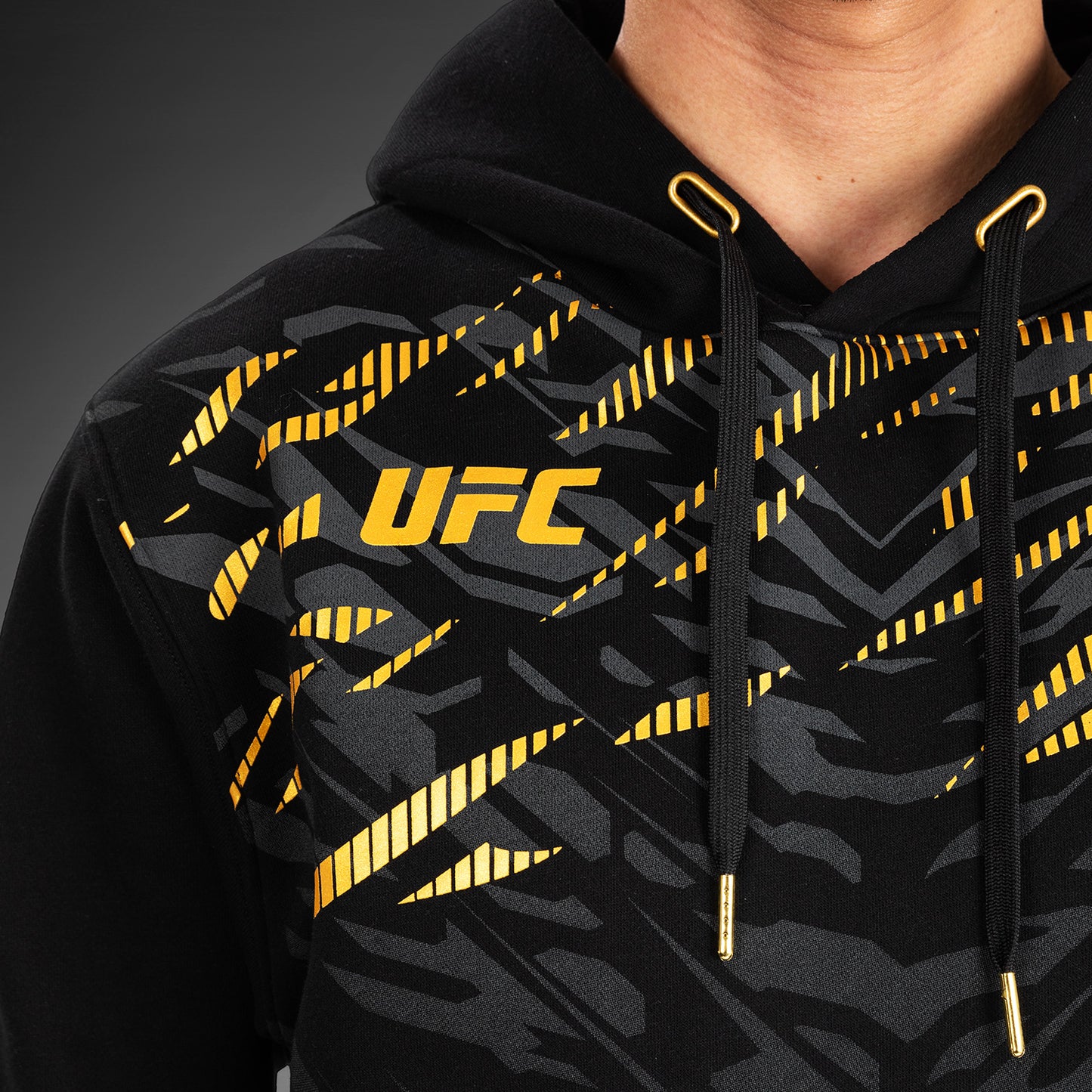 UFC Fusion by Venum Replica Herren Pullover Hoodie - Champion