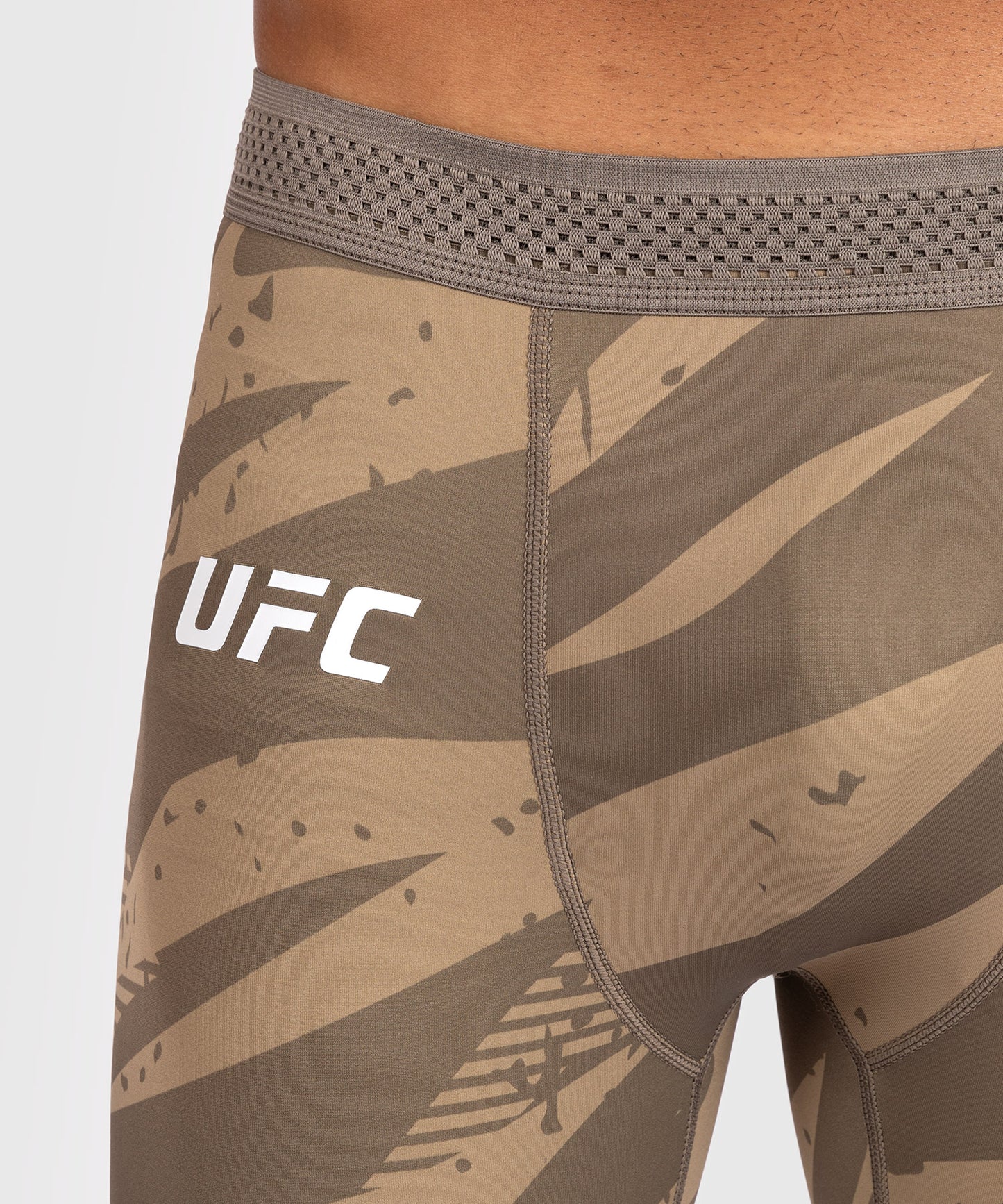 UFC Adrenaline by Venum Fight Week Männer Vale Tudo Shorts - Desert Camo
