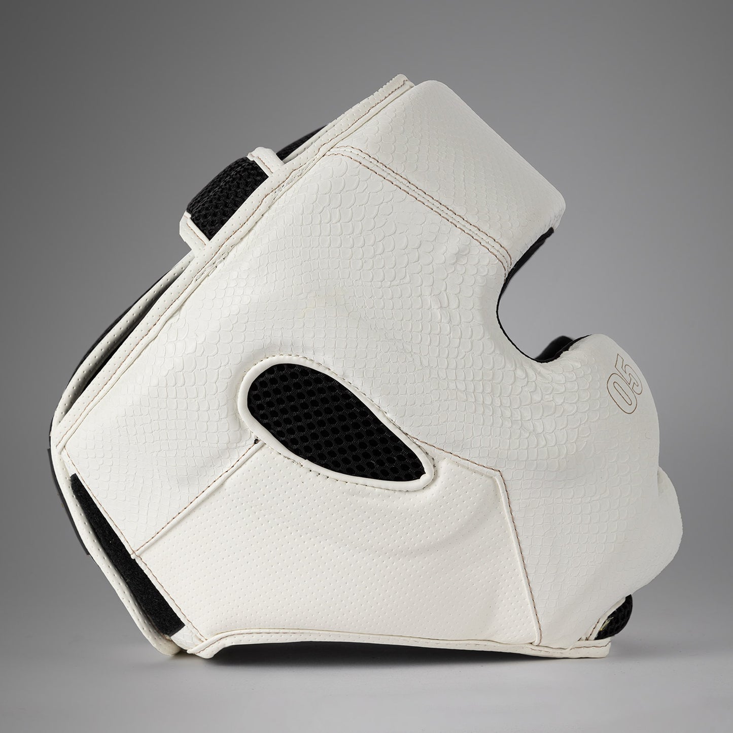 Venum Impact Evo Scales Kopfschutz – Elfenbein
