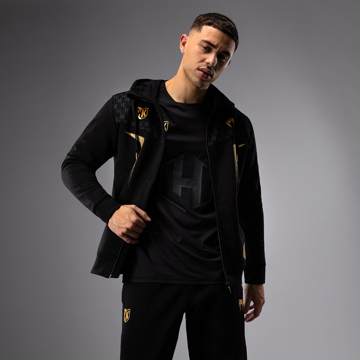 FK x Venum Hexagone MMA Hooded Jacket - Schwarz/Gold